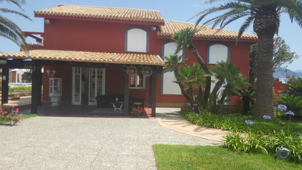 I Giardini Di Giano Acomodação com café da manhã Torre di Faro Exterior foto